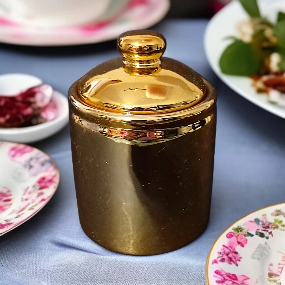 RH Macy Gold Painted Sugar Bowl Lidded Vintage 80s‎ Holiday Ceramic Porcelain